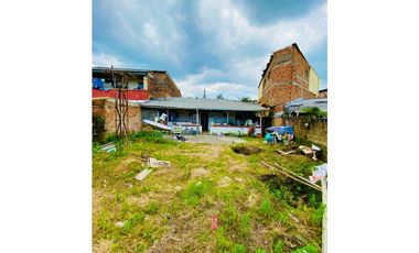 SE VENDE CASA LOTE  DOSQUEBRADAS