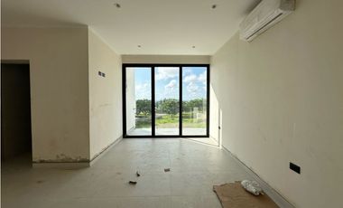 CASA DE LUJO EN PREVENTA EN URBANIZACIÓN CIUDAD DEL MAR - MANTA