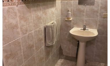 Cumbayá, Casa en Venta, 592m2, 6 Habitaciones