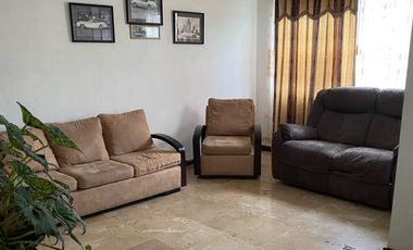 Cumbayá, Casa en Venta, 592m2, 6 Habitaciones