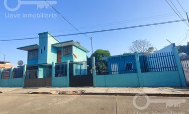 Casa en Venta en Miguel Hidalgo ,Col. Insurgentes Norte en Minatitlán, Veracruz.