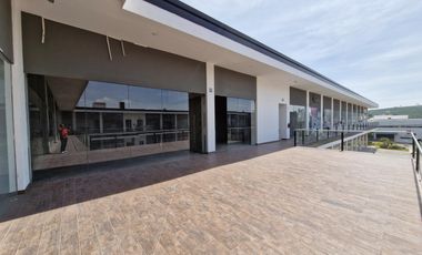 VENTA | RENTA Local Comercial, Servicios u Oficina  de 52.74 obra gris con terraza