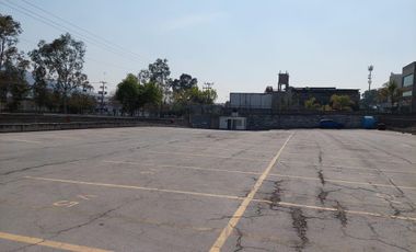 Terreno en renta de 2,784 m2 en Tlalnepantla