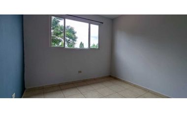 Se Alquila y Vende Casa en Arboledas