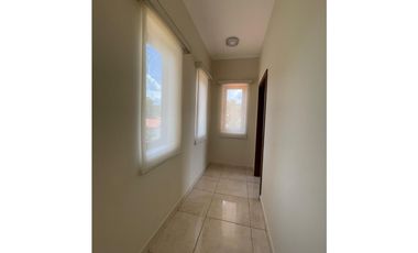 VENTA DE CASA EN CLAYTON - PH LOS SENDEROS CON DOBLE LOTE