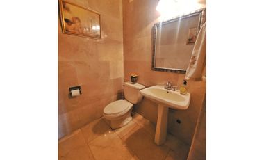 HERMOSO APARTAMENTO EN P.H. PLAZA REAL