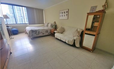 HERMOSO APARTAMENTO EN P.H. PLAZA REAL