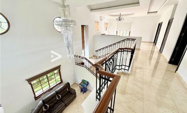 CAMINO DE CRUCES / CLAYTON / VENTA