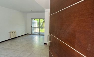 Triplex en alquiler en Tigre Residencial