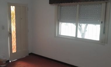 Casa en alquiler en Merlo Norte