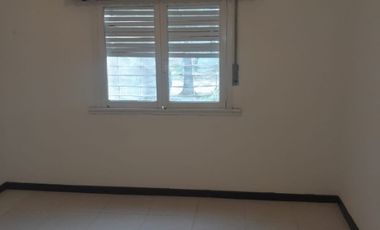 Casa en alquiler en Merlo Norte