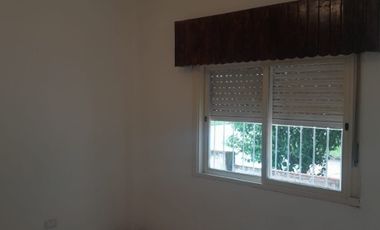Casa en alquiler en Merlo Norte