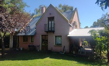 VENDE QUINTA EXCELENTE ZONA  AZUL