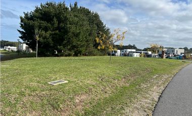 Lote de 630 M2 en Barrio Privado Rumencó Joven Excepcional entorno