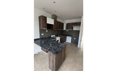 VENTA DEPARTAMENTOS EN COMPLEJO - LUJAN BS AS