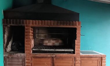 CASA DE 3 AMBIENTES EN MERLO