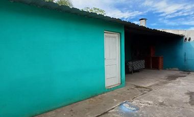 CASA DE 3 AMBIENTES EN MERLO