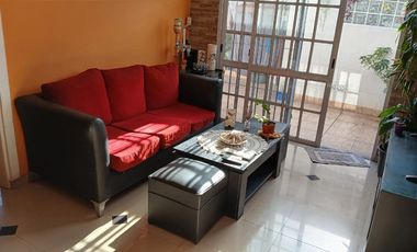 Departamento Tipo Casa en venta en Lanus Este