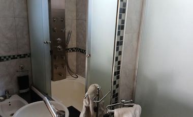 Departamento Tipo Casa en venta en Lanus Este