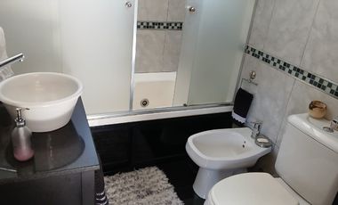 Departamento Tipo Casa en venta en Lanus Este