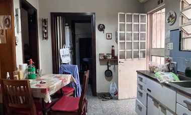 Casa en alquiler en Lanus Este