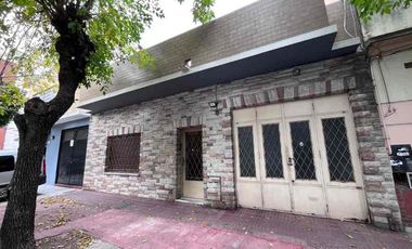 Casa en alquiler en Lanus Este
