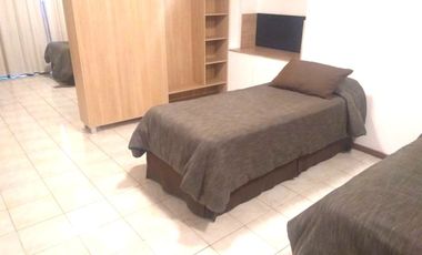 VENDO DEPTO CENTRICO AMOBLADO