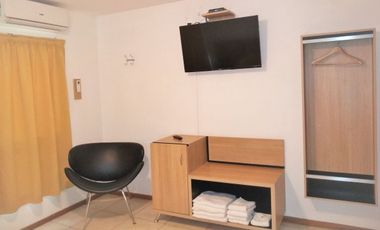 VENDO DUPLEX CENTRO AMOBLADO