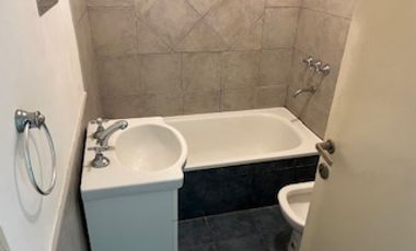 Departamento Tipo Casa en alquiler en Villa Sarmiento