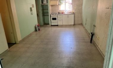 Departamento Tipo Casa en alquiler en Villa Sarmiento