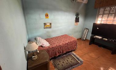 CASA 3 AMBIENTES EN VENTA EN CLAYPOLE
