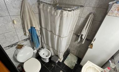 CASA 3 AMBIENTES EN VENTA EN CLAYPOLE