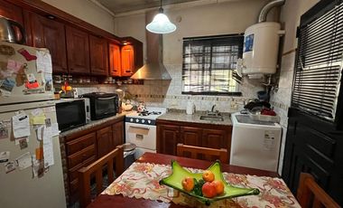 CASA 3 AMBIENTES EN VENTA EN CLAYPOLE