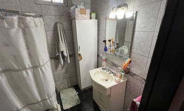 CASA 3 AMBIENTES EN VENTA EN CLAYPOLE