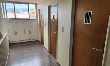 DEPARTAMENTO/OFICINA CÉNTRICA EN ALQUILER- CAPITAL