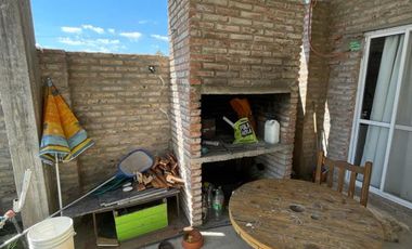 VENTA - CASA 3 DORMITORIOS EN ALVEAR