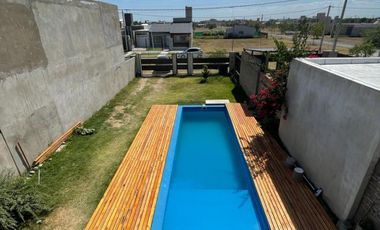 VENTA - CASA 3 DORMITORIOS EN ALVEAR