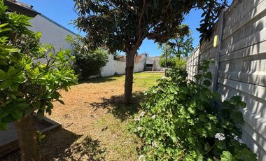 OPORTUNIDAD Casa en venta con jardin en Boulogne