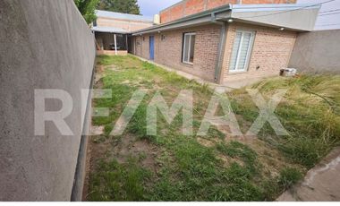 VENTA CASA  VIRGEN DEL VALLE PLOTTIER