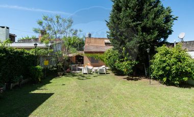 CASA EN VENTA RINGUELET