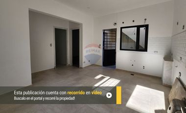 Venta PH con 2 dormitorios en Quilmes - Reciclado