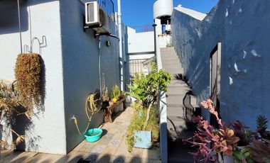 CASA 3 AMBIENTES, COCHERA, PATIO, QUINCHO, TERRAZA
