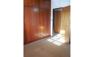 Venta Casa 3 Dormitorios con Garage - Tolosa