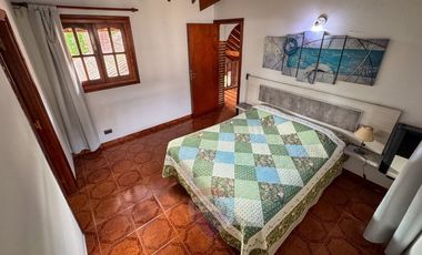 VENTA CASA 4 AMBIENTES VALERIA DEL MAR