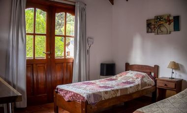 VENTA CASA 4 AMBIENTES VALERIA DEL MAR