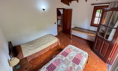 VENTA CASA 4 AMBIENTES VALERIA DEL MAR