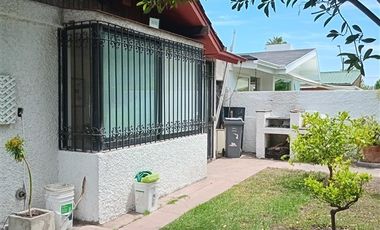 Casa en Venta en carmen Fariña / El aromo