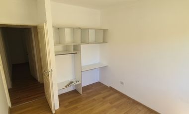 CASA 4 AMBIENTES EN VENTA MONTE GRANDE