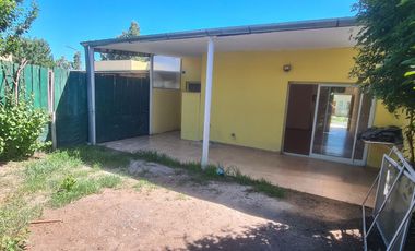 CASA 4 AMBIENTES EN VENTA MONTE GRANDE