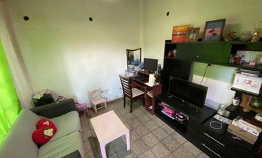 CASA DOS AMBIENTES EN VENTA EN MONTE GRANDE